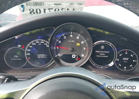 2017 Porsche Panamera 4 z USA, uszkodzony, nr VIN WP0AA2A77HL101488